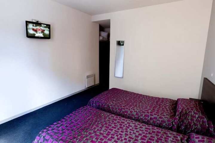 Room 15 of 45