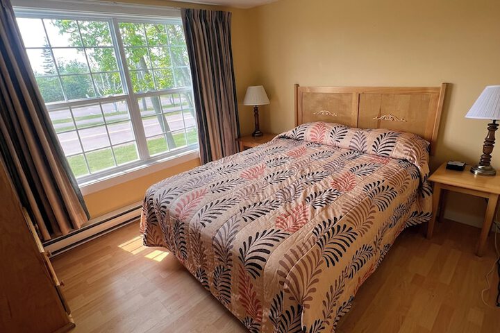 Room 5 of 64