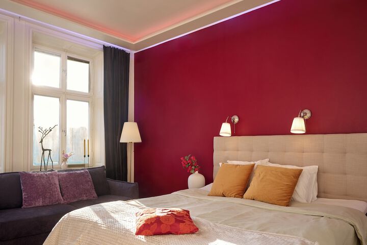 Room 13 of 35
