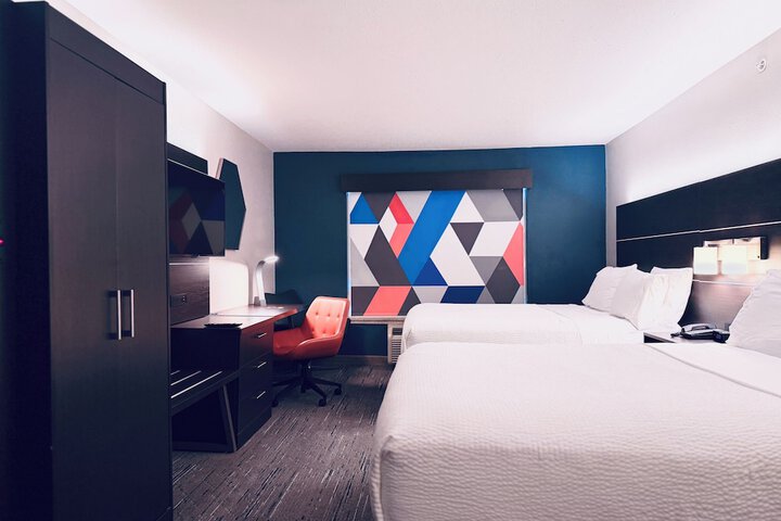 Room 37 of 87