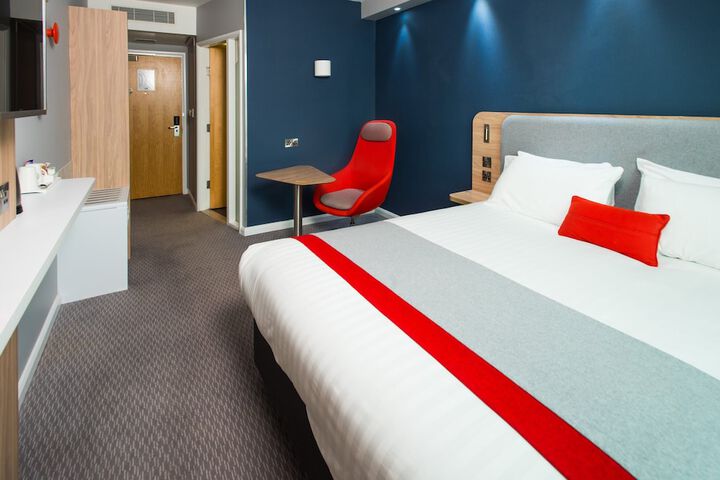 Room 10 of 58