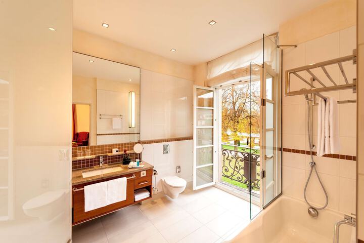 Bath Photo