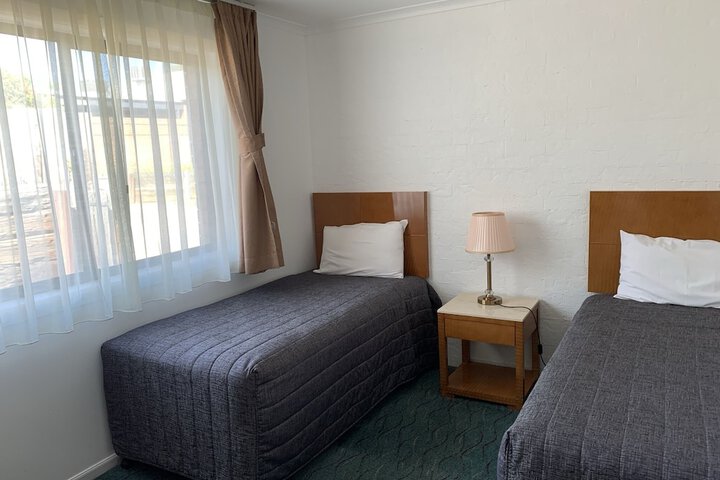 Room 8 of 44