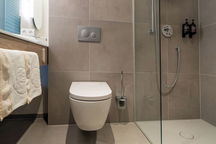 Bath Interior