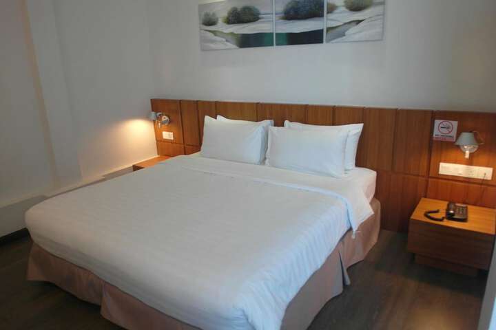 Room 19 of 55
