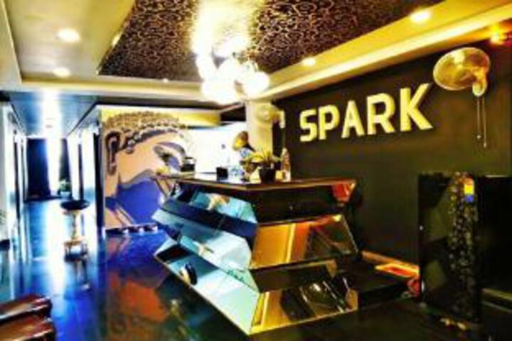 Exterior of Hotel Spark