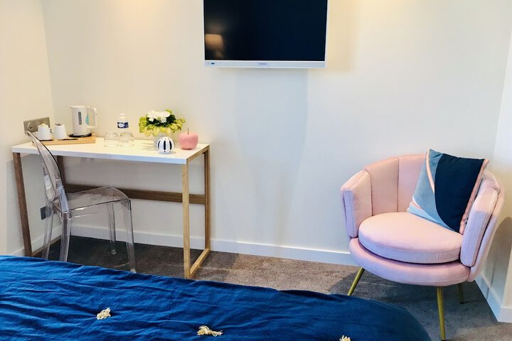 Room 64 of 177
