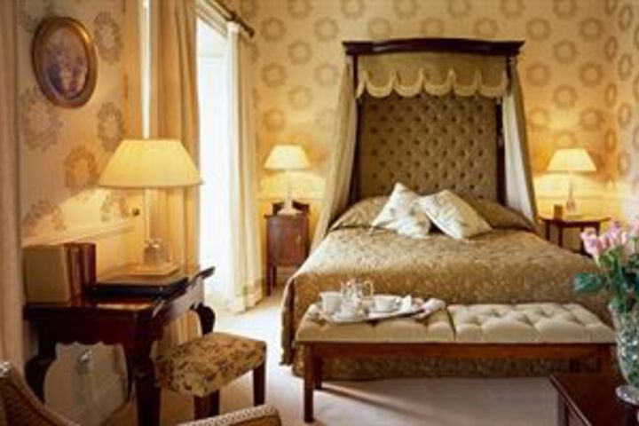 Room 15 of 21