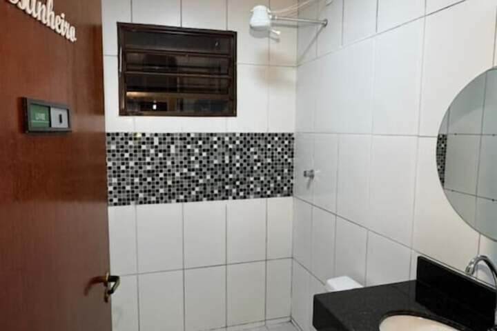 Room 63 of 80
