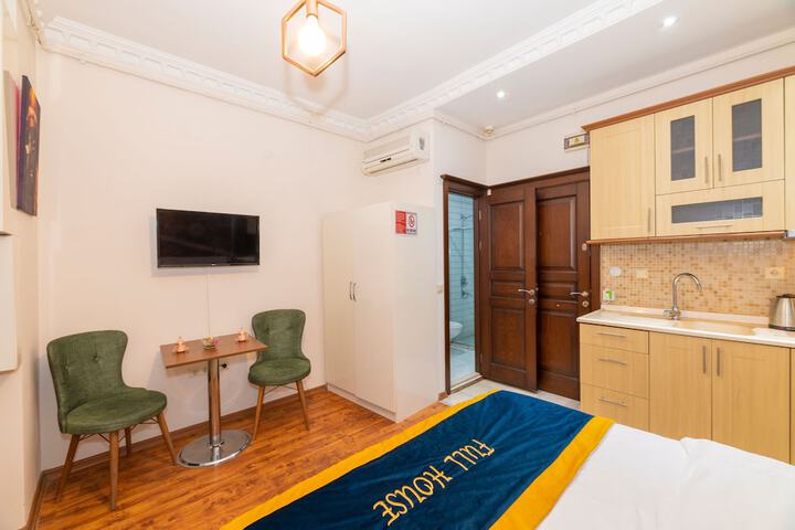 Room 41 of 138