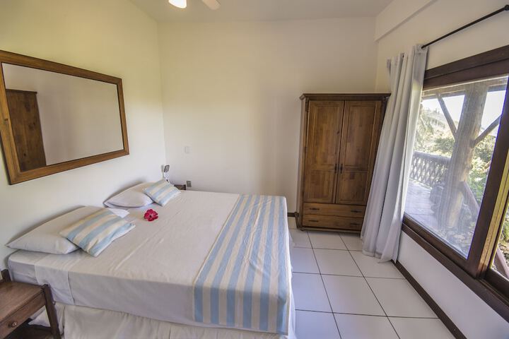Room 10 of 45