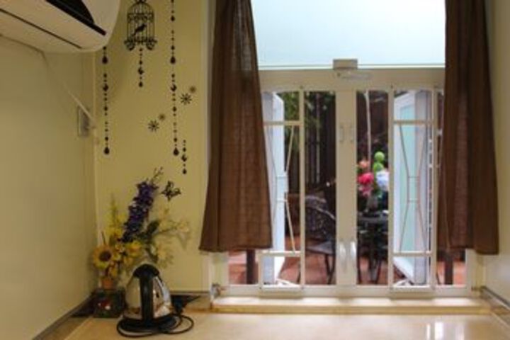 Room 19 of 25