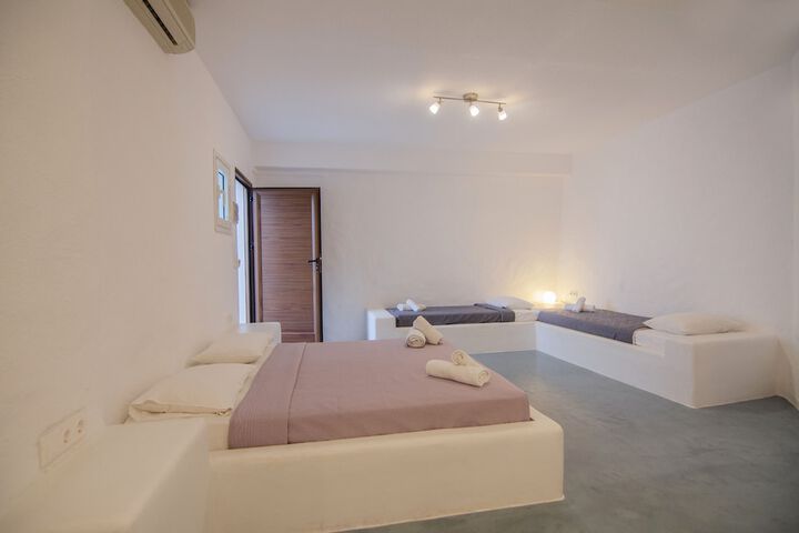 Room 18 of 68