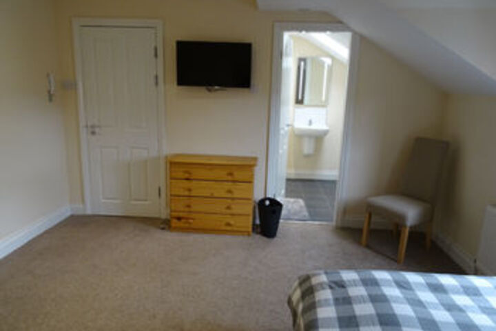 Room 18 of 22