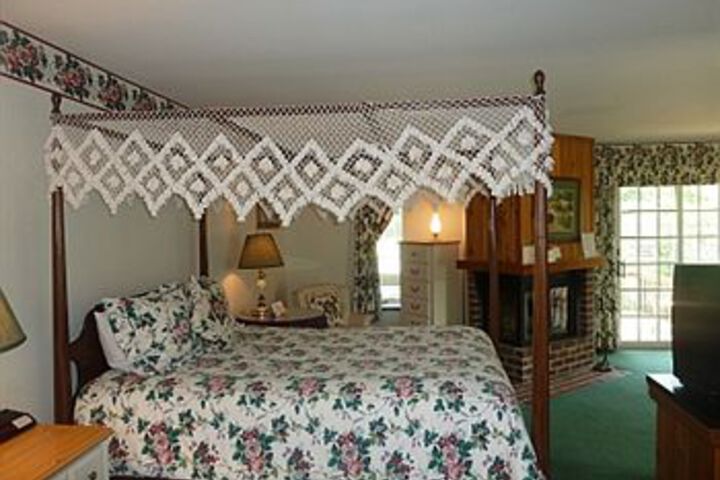 Room 20 of 39