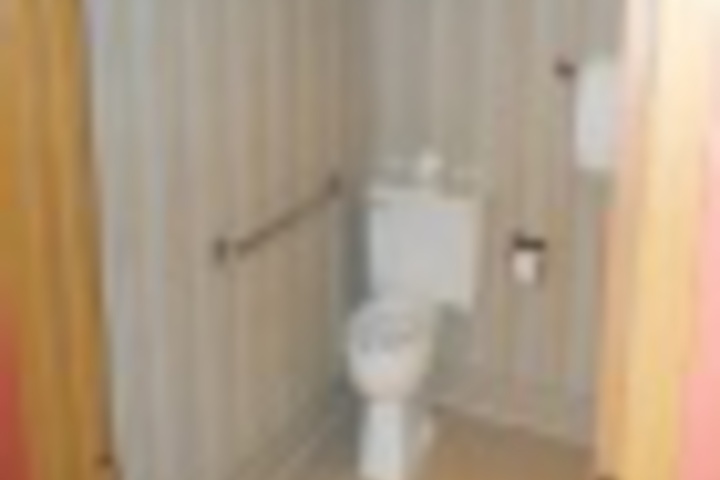 Room 327 of 348