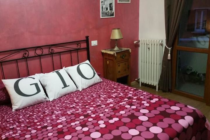 Room 14 of 38
