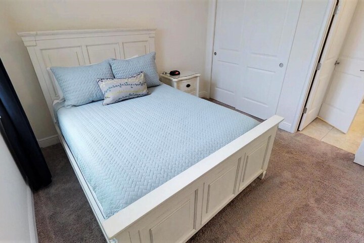 Room 14 of 59