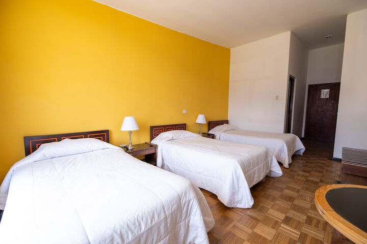 Room 4 of 15