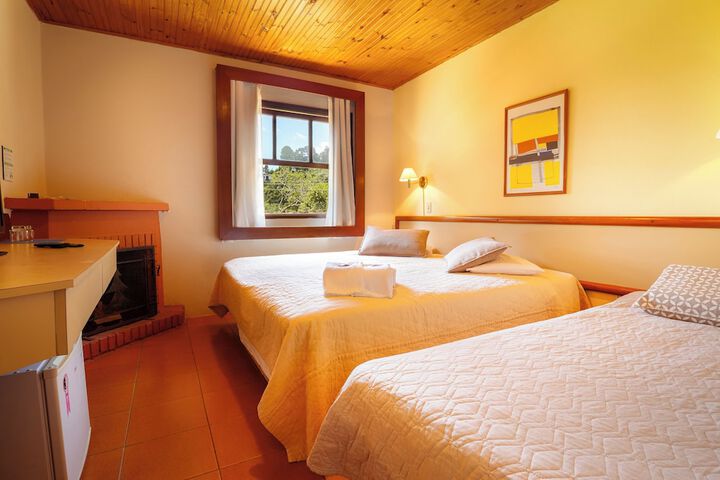 Room 4 of 59