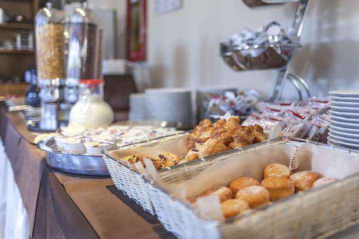 Breakfast area