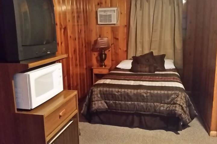 Room 22 of 36