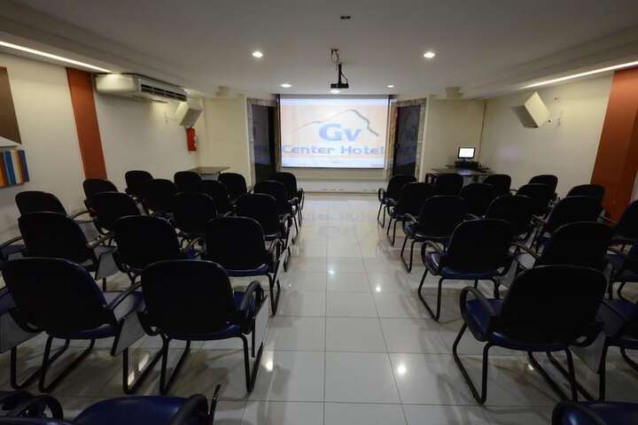 Business Center 19 of 20