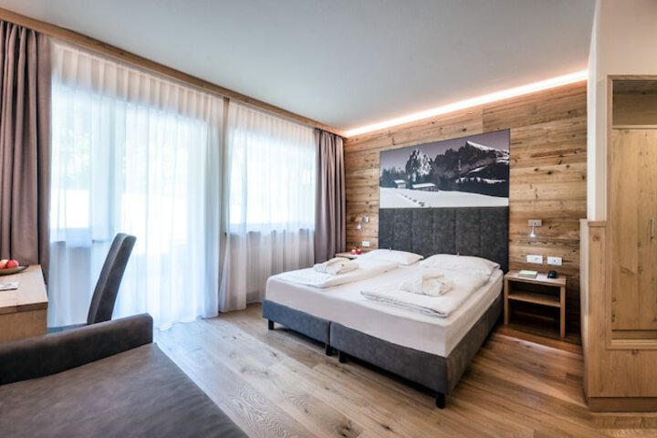 Room 26 of 105