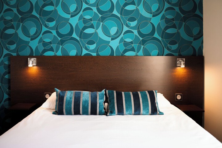 Room 5 of 30