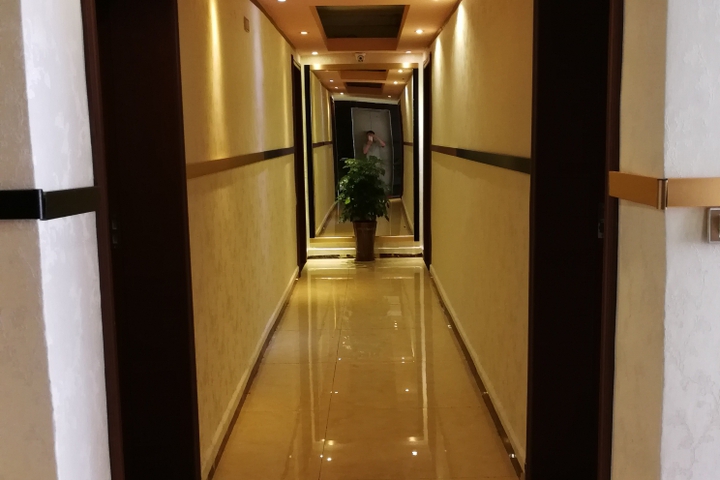 Hotel Interior 3 of 16