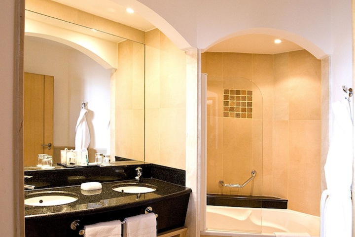 Bath Amenities