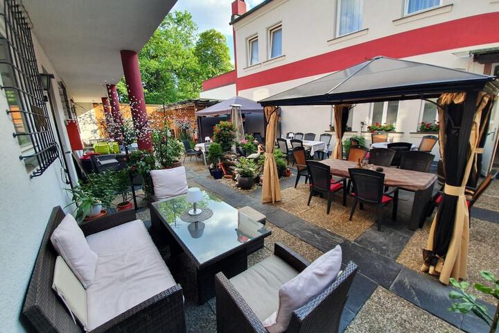 Terrace/Patio 17 of 34