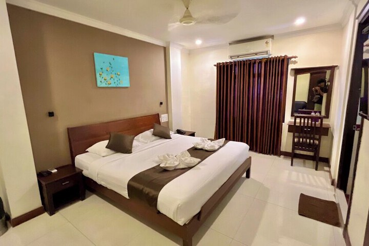 Room 29 of 97