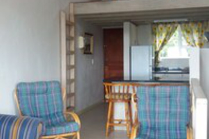 Room 7 of 14