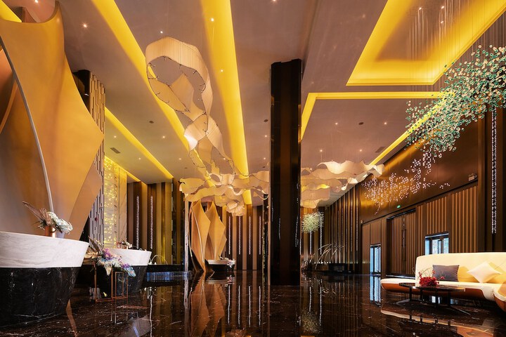 Hotel Interior 2 of 124