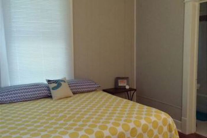 Room 57 of 165