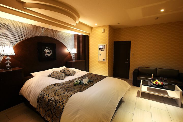 Room 7 of 43