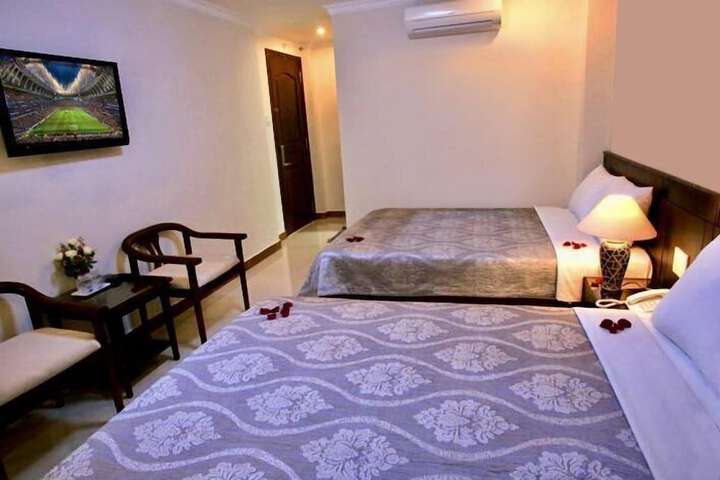Room 14 of 23