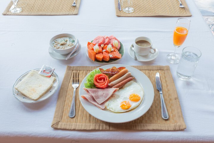 Breakfast/Coffee Service 42 of 47