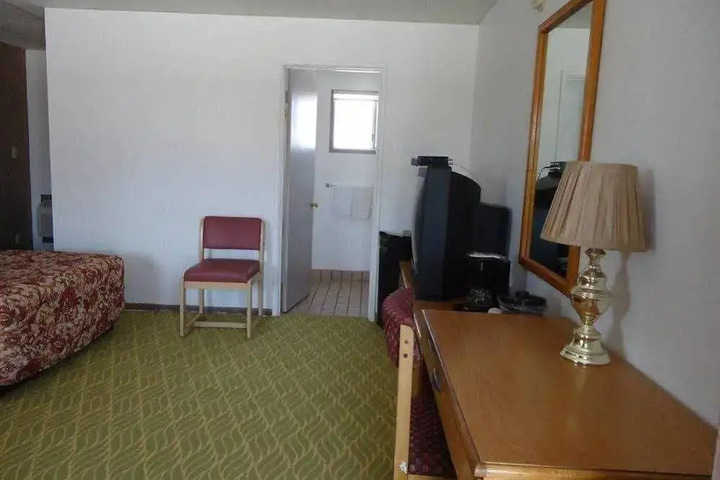 Photo 19