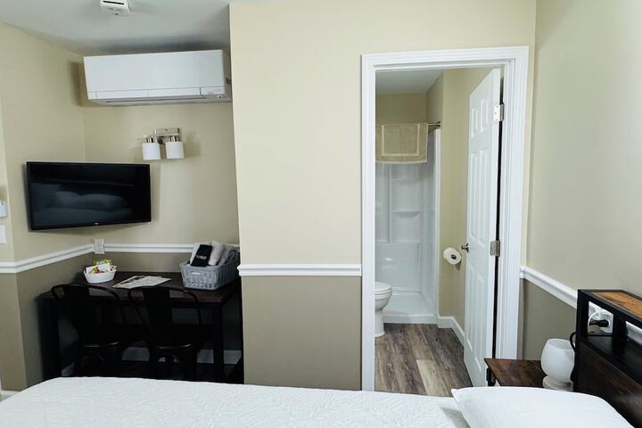 Room 44 of 58