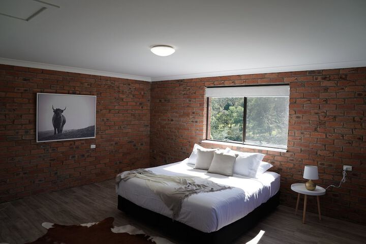 Room 7 of 23