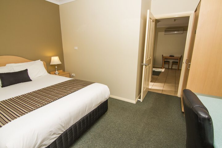 Room 14 of 35