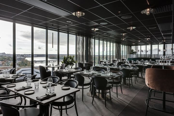 Dining 70 of 117