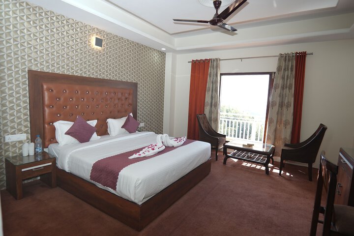 Room 15 of 23