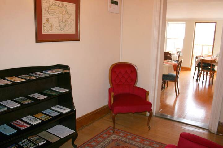 Hotel Interior 9 of 198