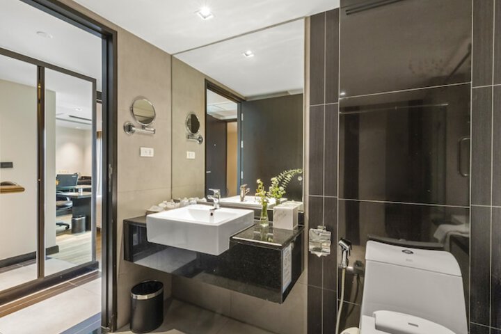 Clean Restrooms