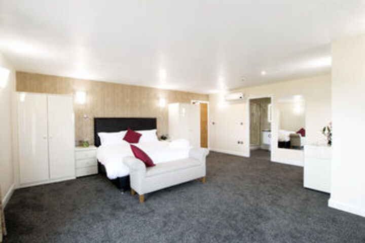 Room 17 of 23