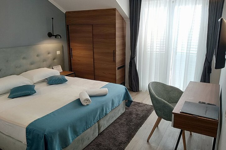 Room 22 of 52