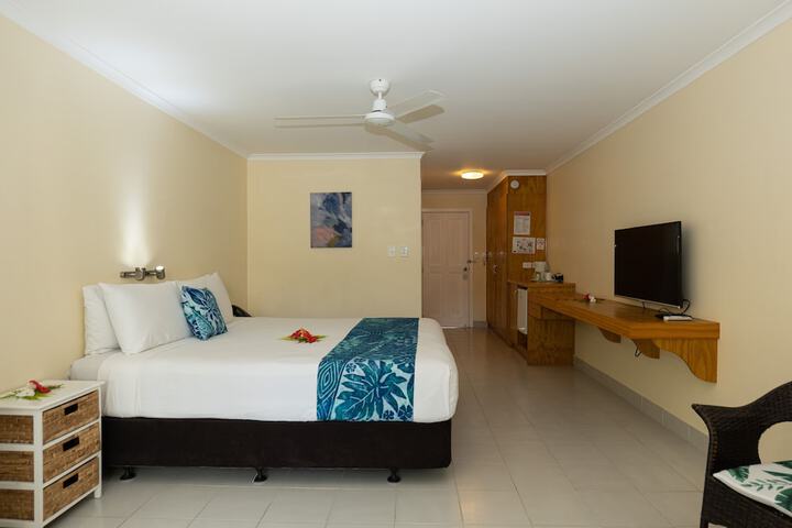 Room 10 of 73